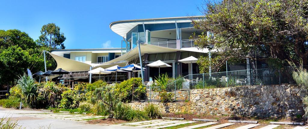 Stradbroke Island Beach Hotel 波因特卢考特 客房 照片